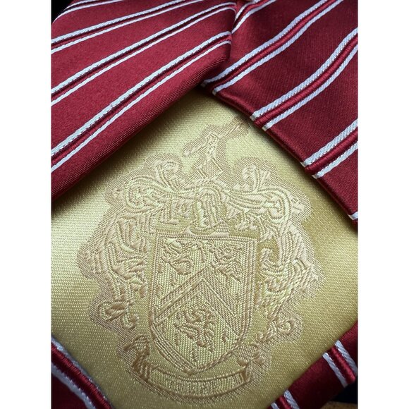 DONALD J TRUMP MEN'S TIE RED/STRIPED WIDTH: 3.5” LENGTH: 59.5” - Picture 6 of 6